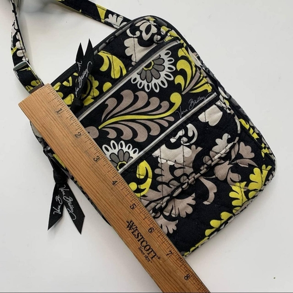 ๐VINTAGE๐ VERA BRADLEY Mini Hipster in Baroque Pattern - Picture 6 of 17